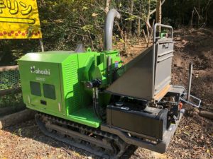 竹粉砕のチッパー見学