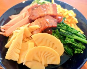 冷やし中華はじめました！