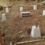 じいじのDIY　なんだか基礎が据付けられてます