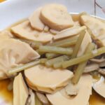 タケノコと地フキ炊いたやつ