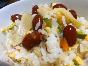 宝石箱や〜🤩たけのこたっぷりのばら寿司