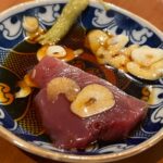 ニンニクたっぷりがオススメ!旬の鰹の刺身