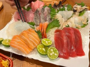 お誕生日の豪華なお刺身️にはスダチ！