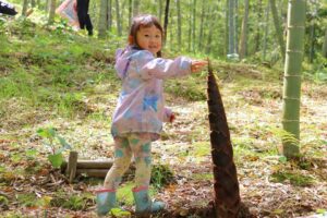 たけのこと背くらべ