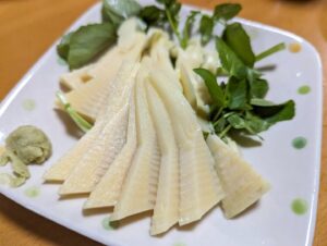 タケノコのお刺身